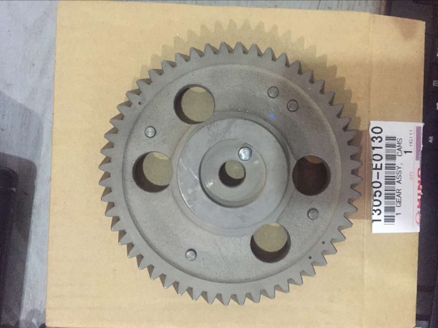 Camshaft VH13050E0130/VH135201090A