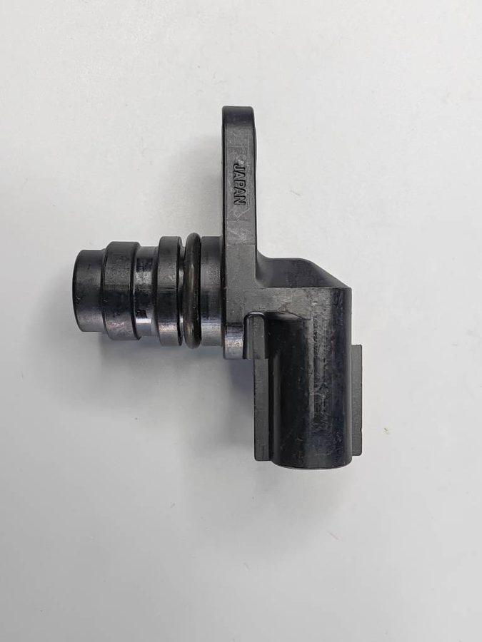 Camshaft Speed Sensor VHS894101570